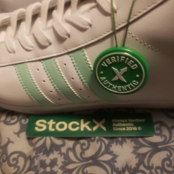 Size 12 mens wore 1 time. See pictures - Picture 2 of 7